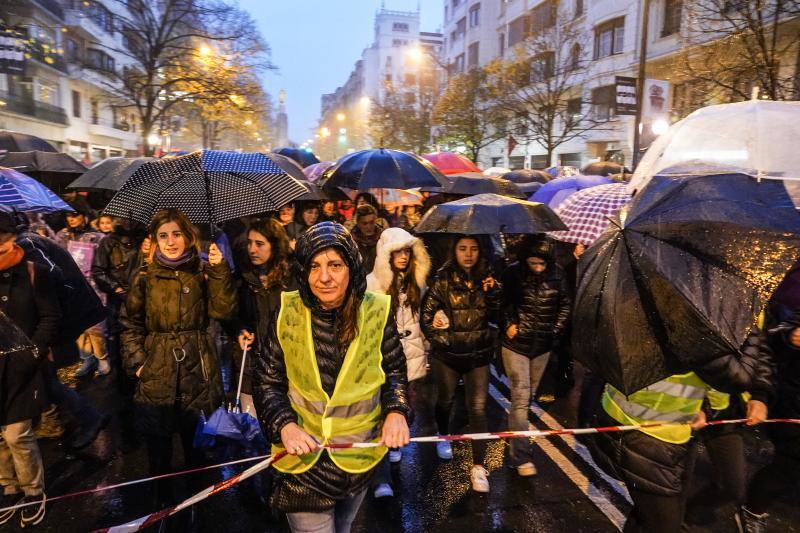 Manifestación por la huelga feminista en Bilbao