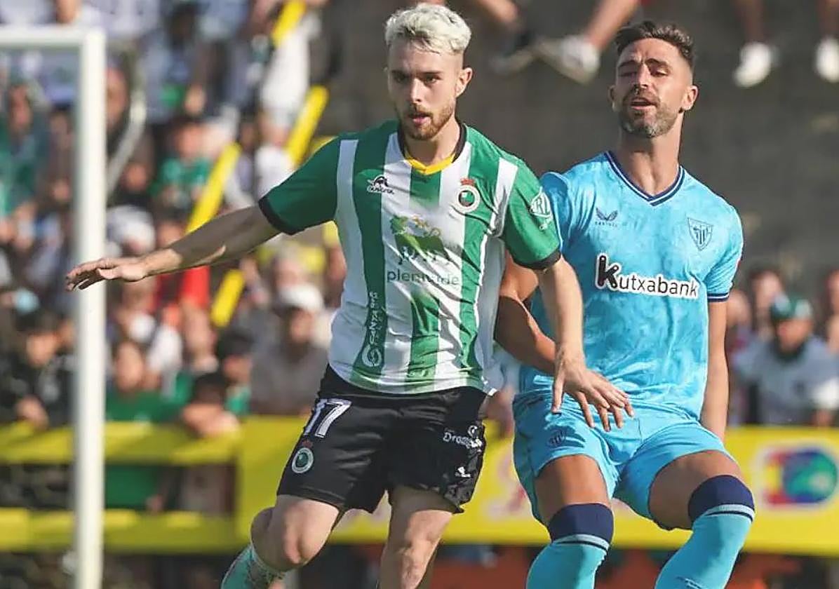 El Athletic jugó un amistoso contra el Racing en verano.