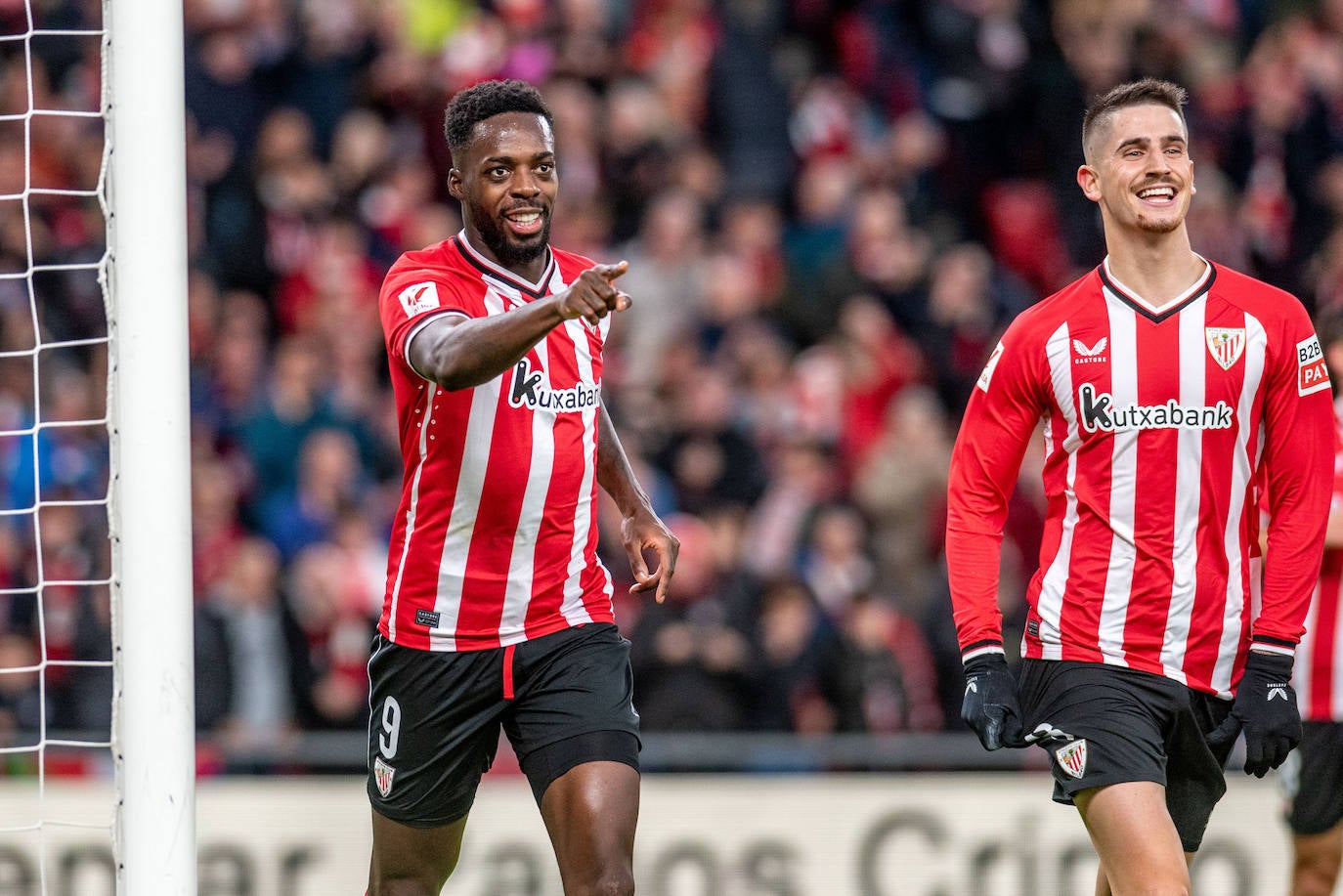 Williams señala a Guruzeta como autor de la asistencia en el tercer gol frente al Rayo.