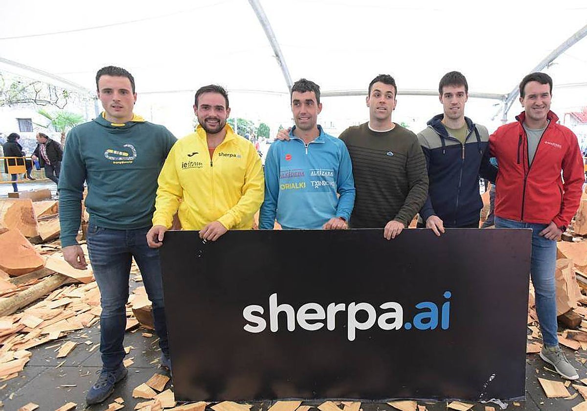 Los seis participantes en la final masculina de este viernes en el Bizkaia.