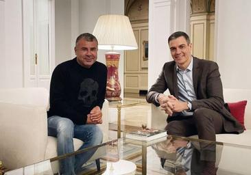 Jorge Javier Vázquez, un invitado especial en La Moncloa