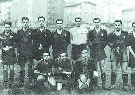 Alineación del Alavés en torno a los años 1939 y 1940 del siglo pasado