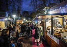 Anoche se inauguró el mercado de Navidad de Aenkomer en La Florida.