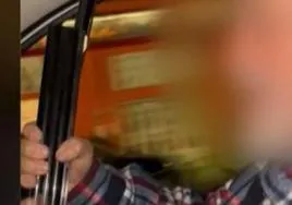 Un hombre se sube a un taxi en Málaga con dos escopetas para «matar» a policías porque la grúa se llevó su coche