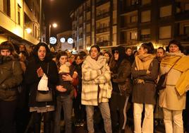 Imagen de la manifestación en Gernika a favor de la víctima de los presuntos abusos sexuales.