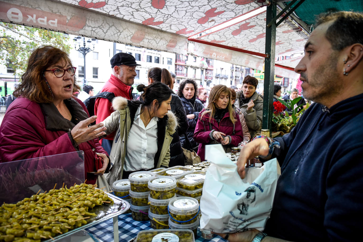 Las imágenes de la feria de Santo Tomás