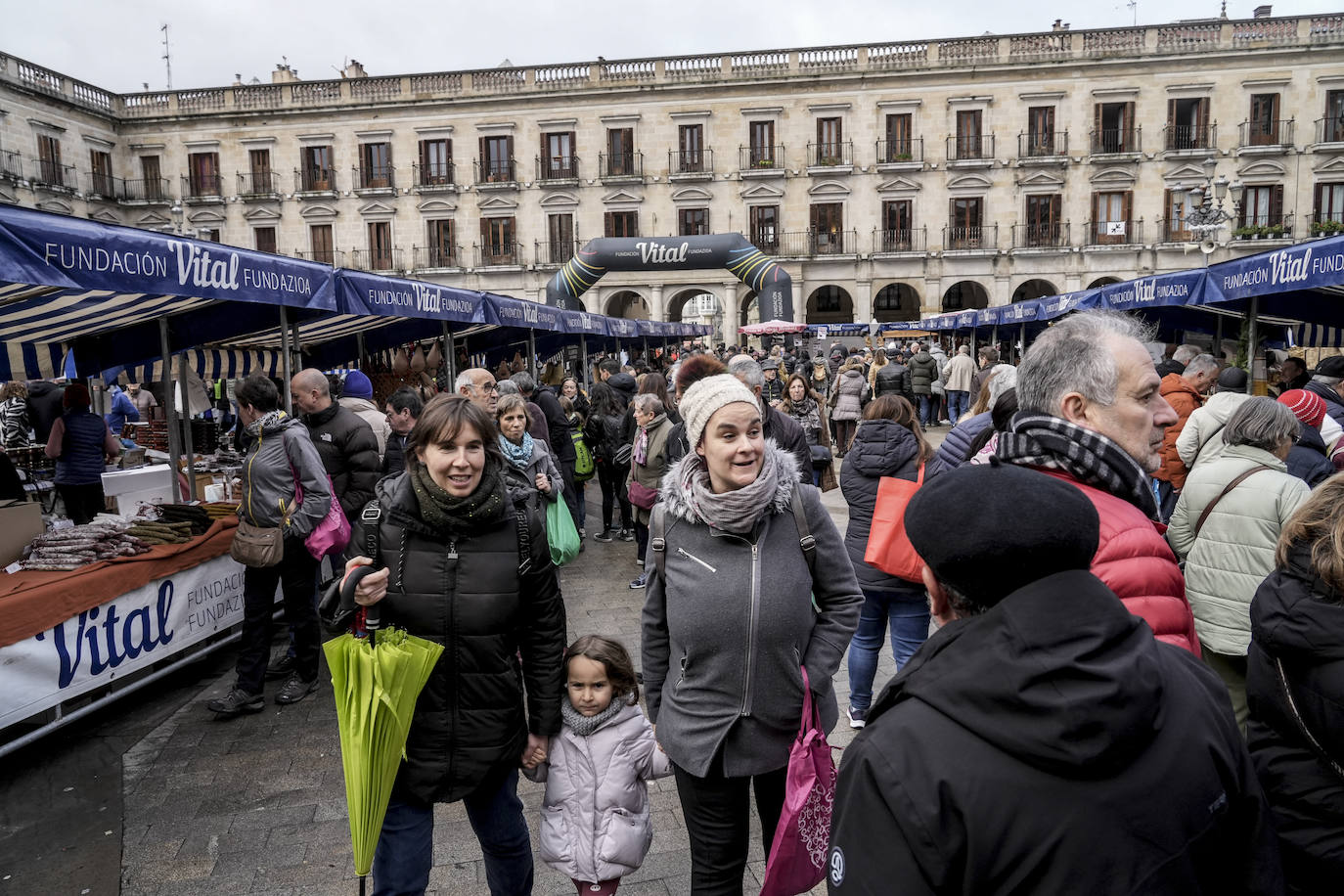 El Mercado de Navidad de Vitoria, en imágenes