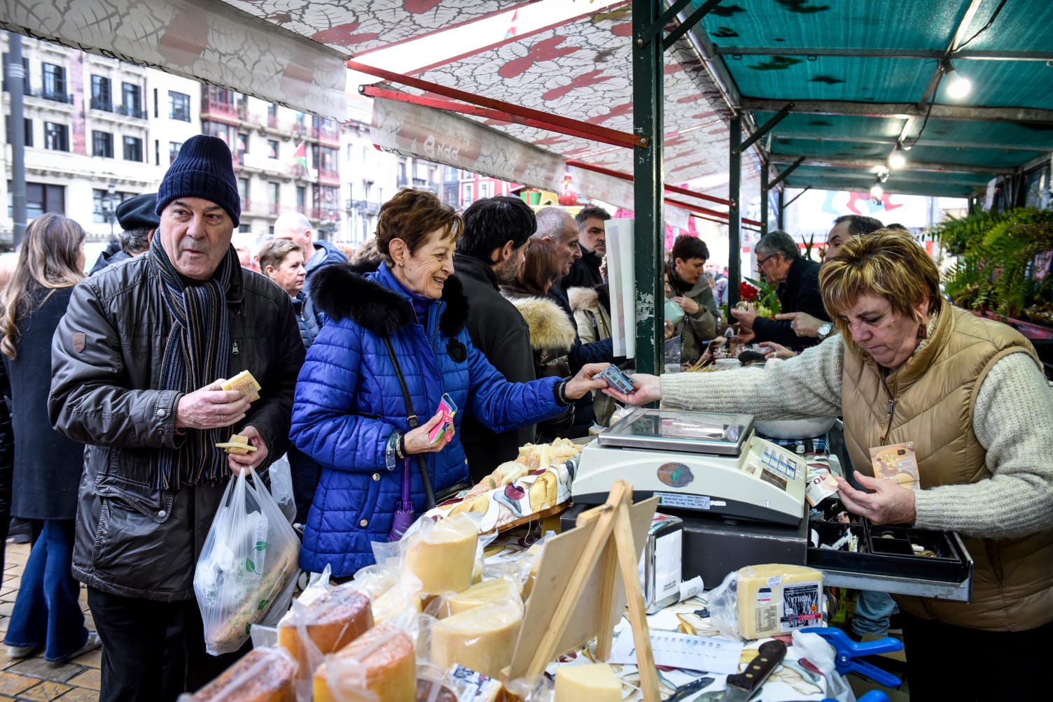 Las imágenes de la feria de Santo Tomás