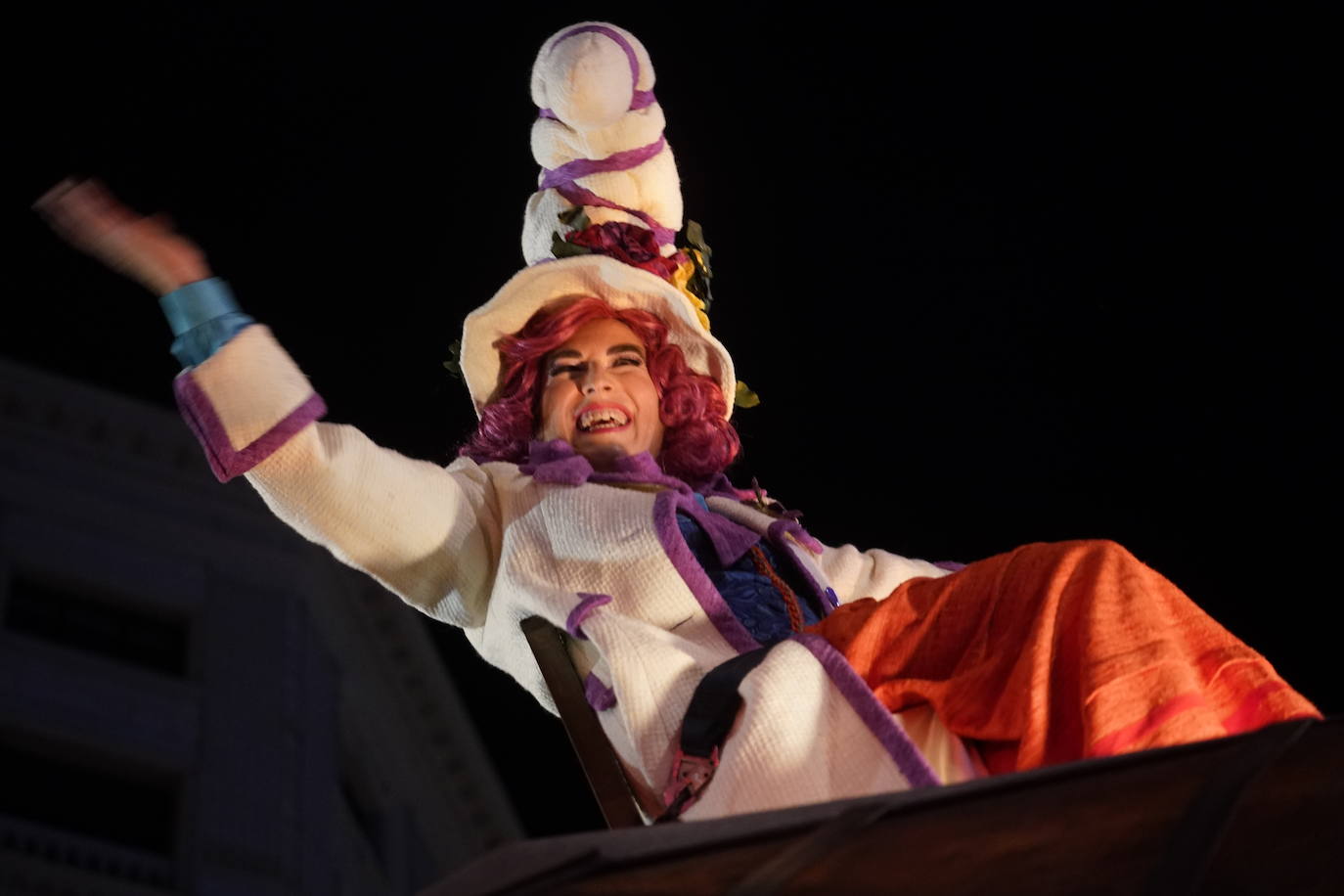 El desfile de Olentzero y Mari Domingi, en imágenes