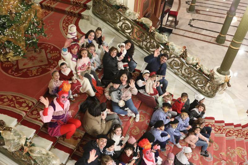 Recepción de Olentzero y Mari Domingi en Bilbao