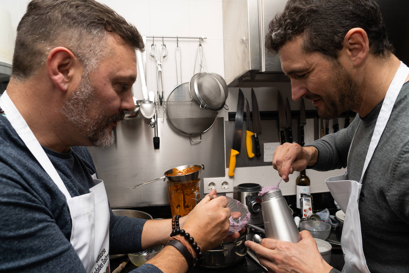 La cena en la sociedad gastronómica La Globa, en imágenes