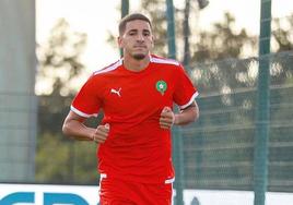 Abqar, en un entrenamiento con la selección de Marruecos.