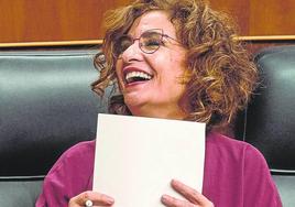 María Jesús Montero, vicepresidenta cuarta del Gobierno.