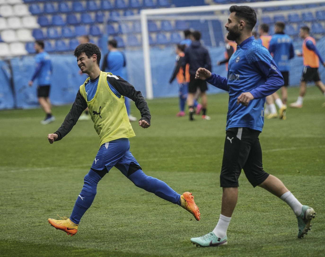 Las mejores fotos del entrenamiento a puerta abierta del Alavés