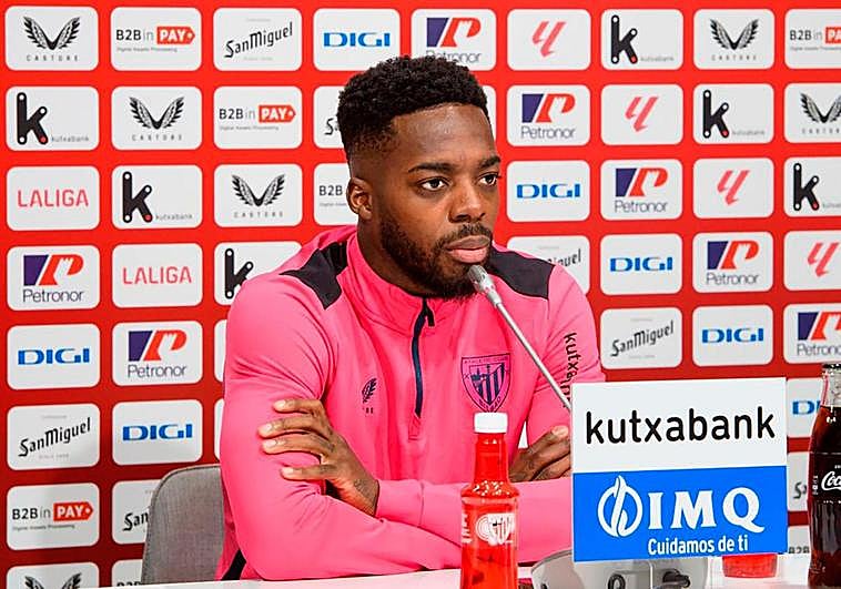 Iñaki Williams, esta mañana en un momento de la rueda de prensa.