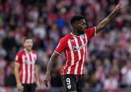 Iñaki Williams sigue en Bilbao hasta que se recupere.