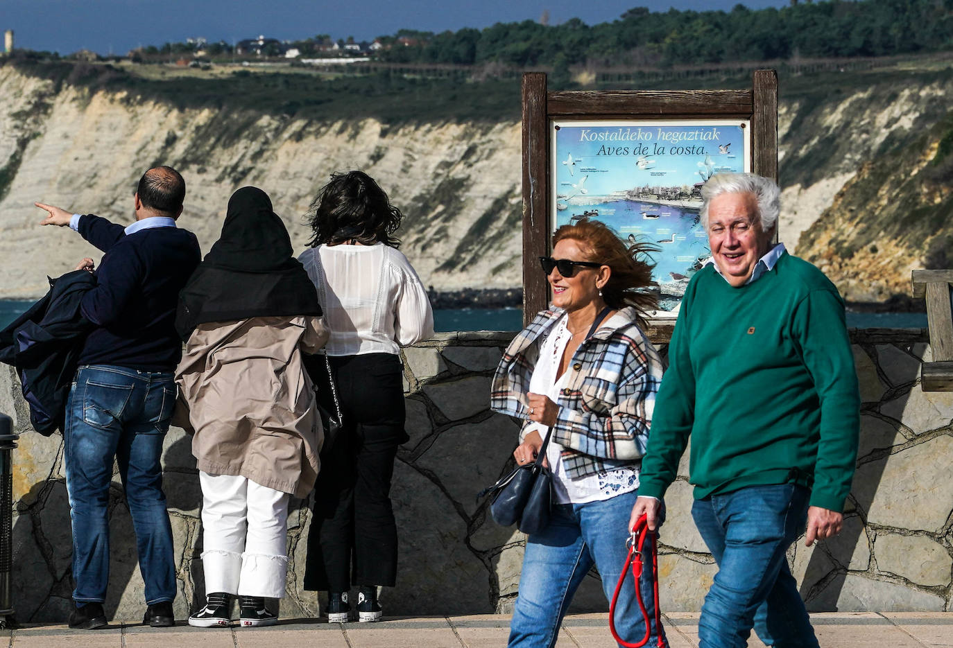 Fotos: Año Nuevo tropical en la playa de Ereaga