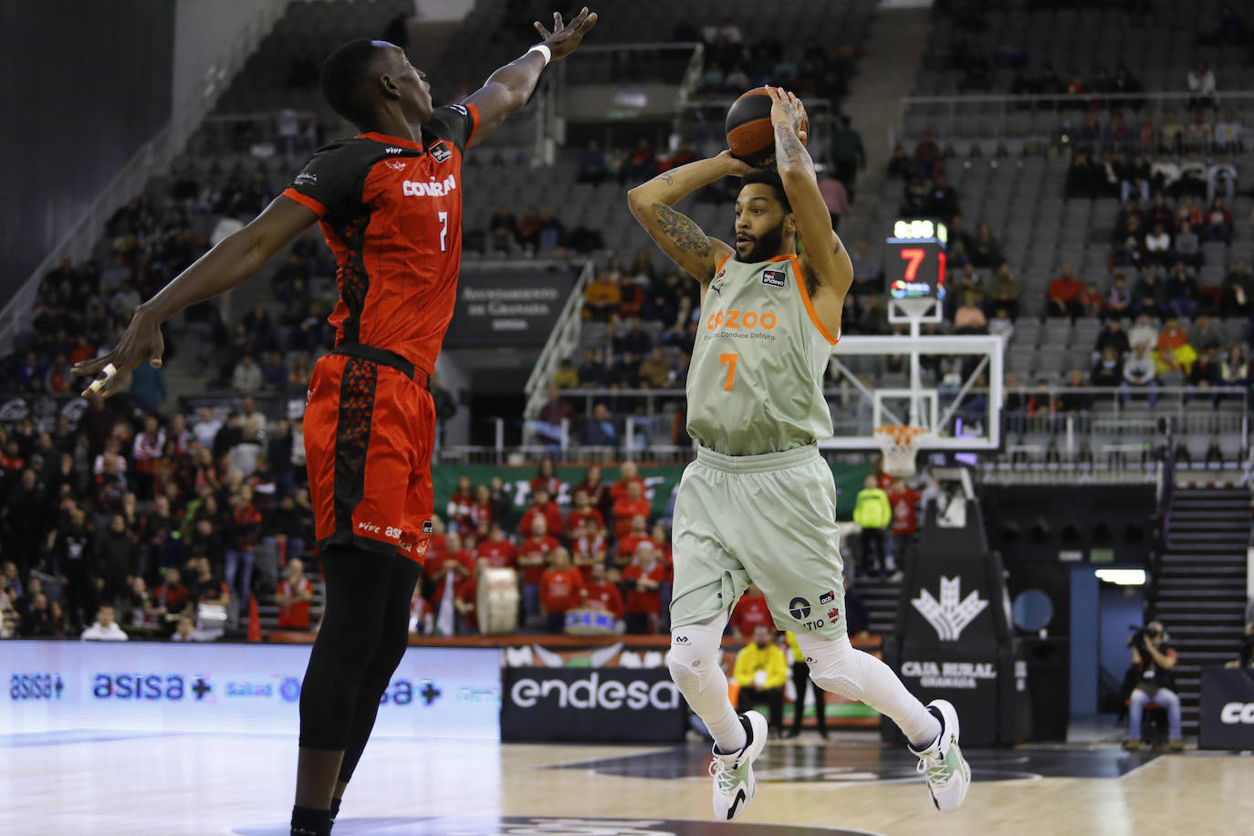 Fotos: Las fotos del Granada - Baskonia