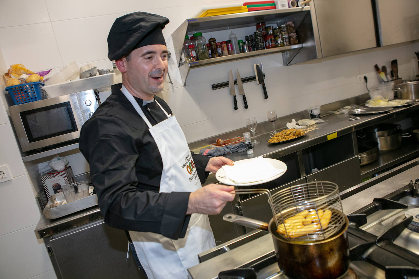 Fotos: Así fue la cena en la Sociedad Gastronómica Burduntzi
