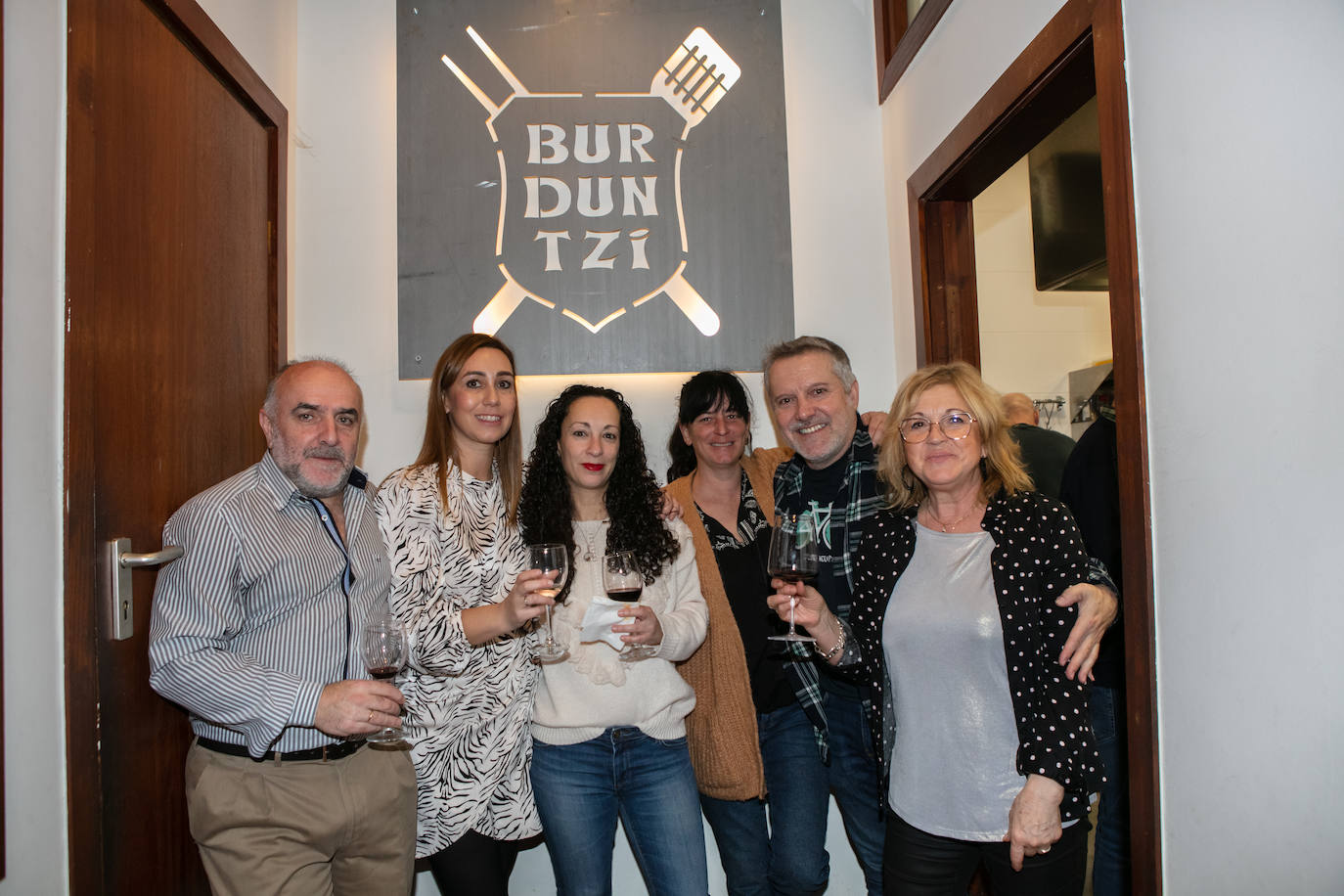 Fotos: Así fue la cena en la Sociedad Gastronómica Burduntzi