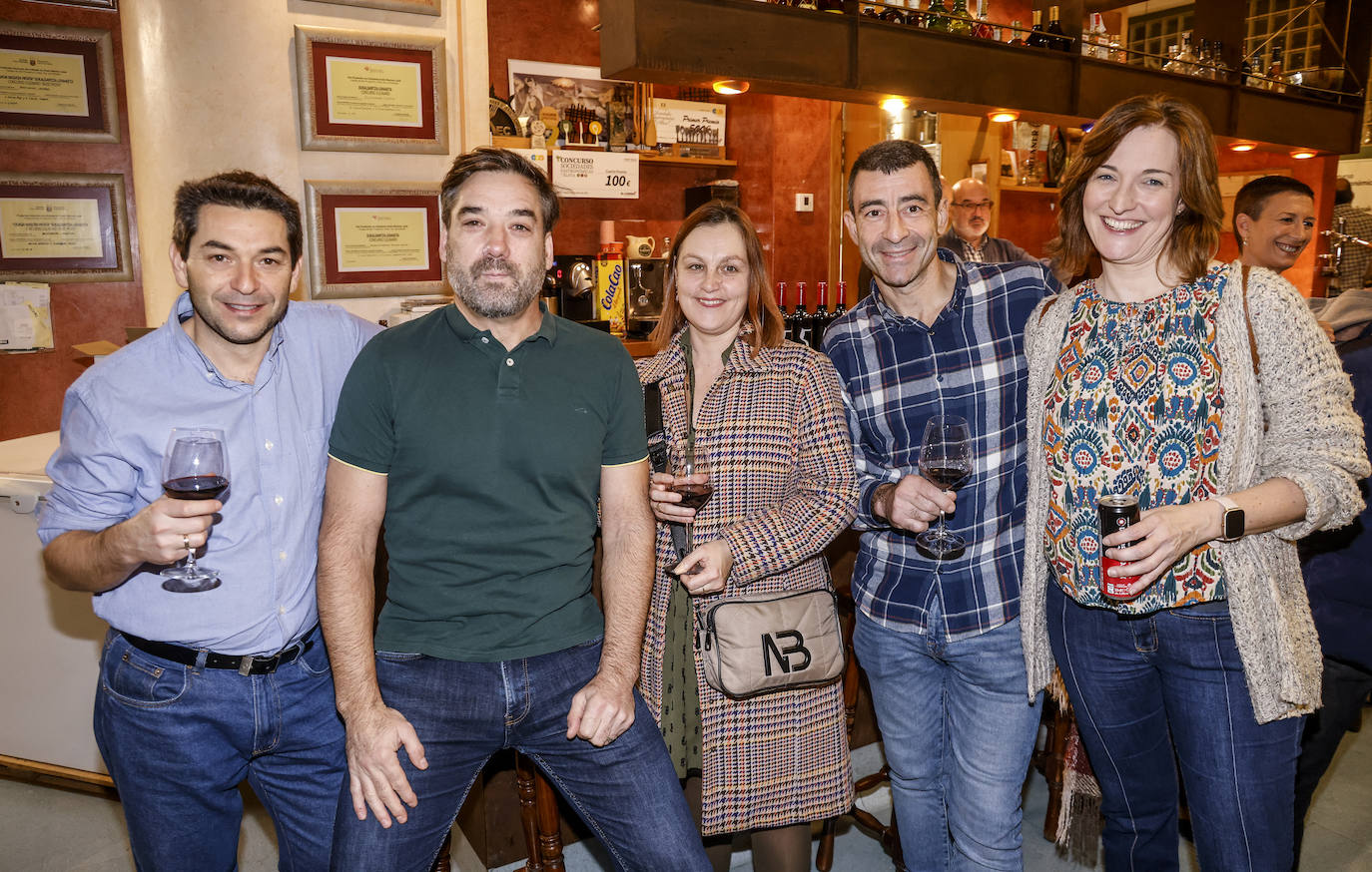 Fotos: Así fue la cena en la Soceidad Gastronómica Bustinzuri-Gaztedi