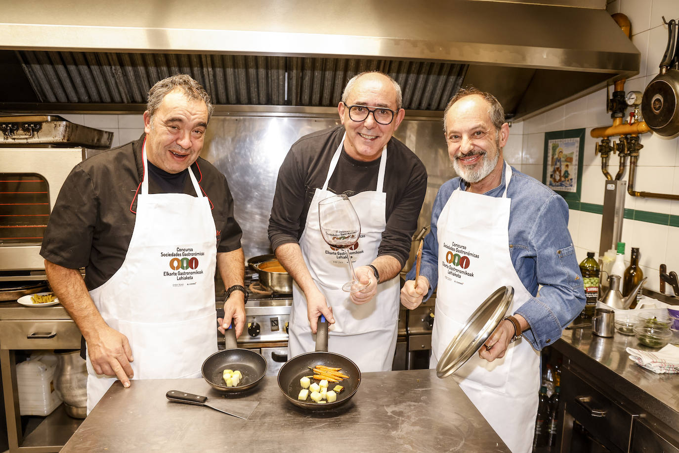 Fotos: Así fue la cena en la Soceidad Gastronómica Bustinzuri-Gaztedi