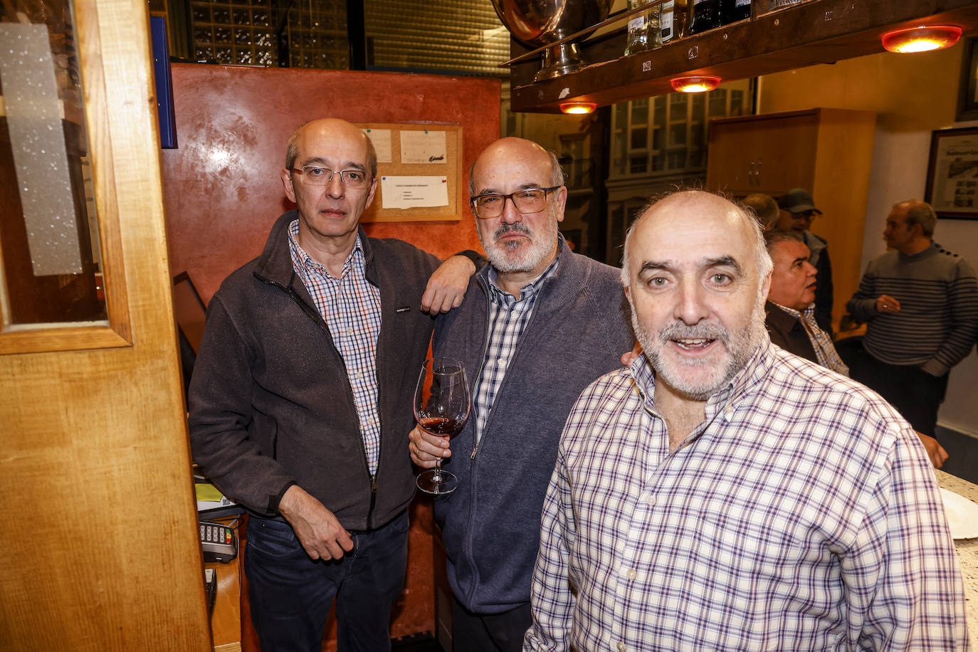 Fotos: Así fue la cena en la Soceidad Gastronómica Bustinzuri-Gaztedi