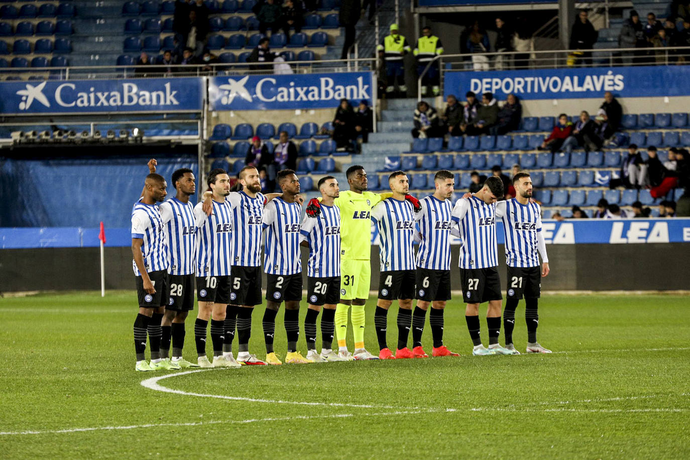 Fotos: Las fotos del Alavés - Valladolid