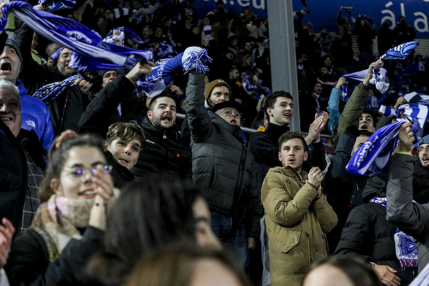 Fotos: Las fotos del Alavés - Valladolid