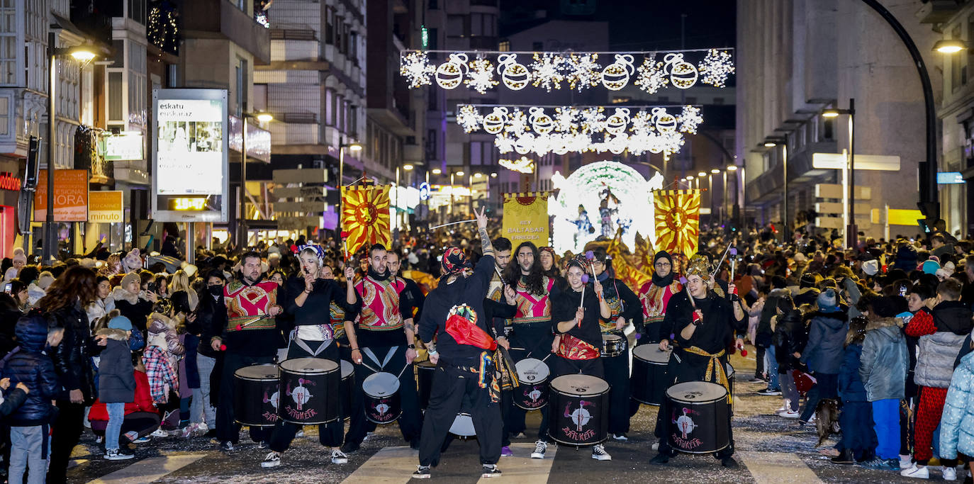 Fotos: Las fotos de la Cabalgata de los Reyes Magos de Vitoria