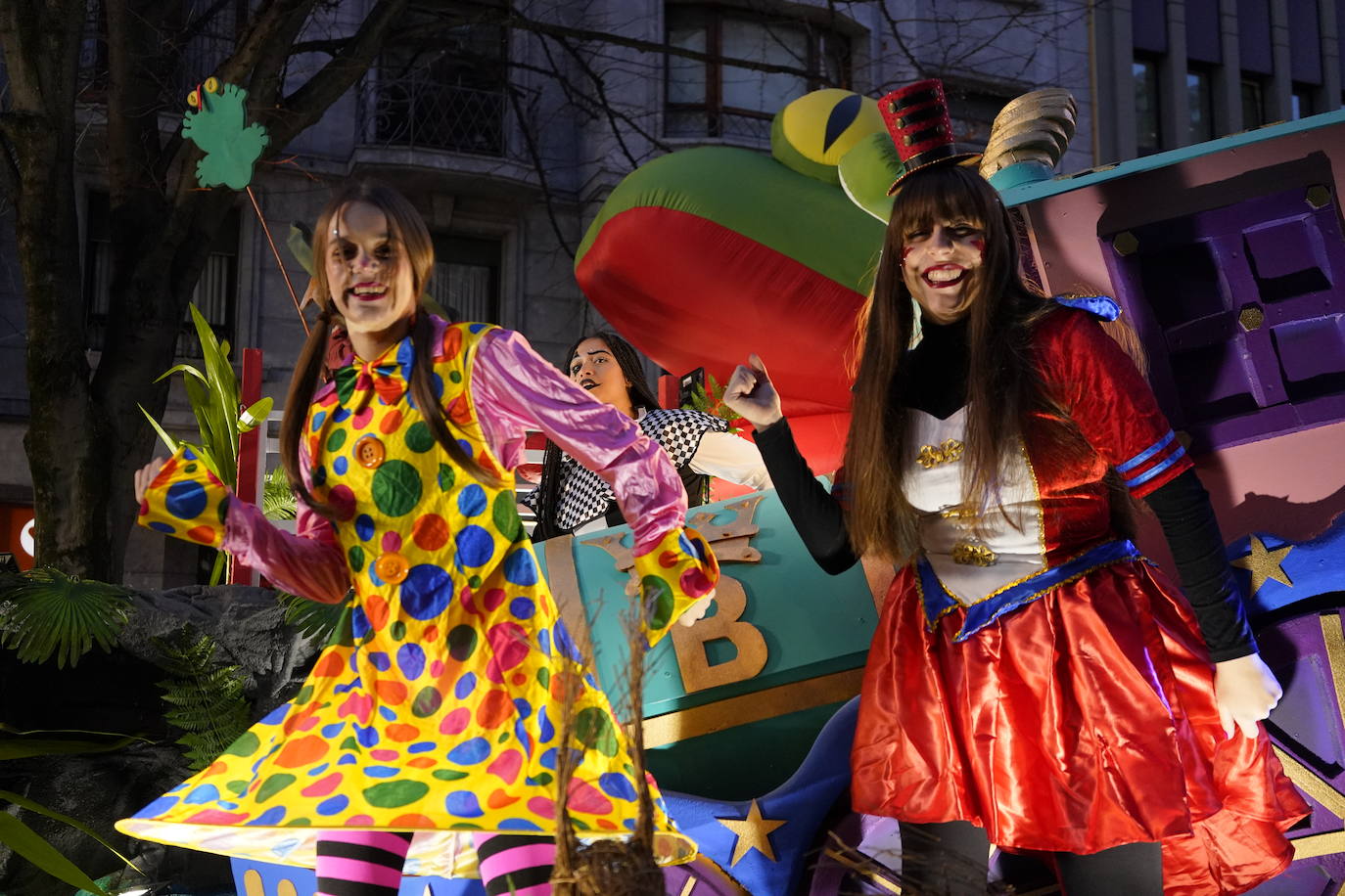 Fotos: Cabalgata de los Reyes Magos en Bilbao