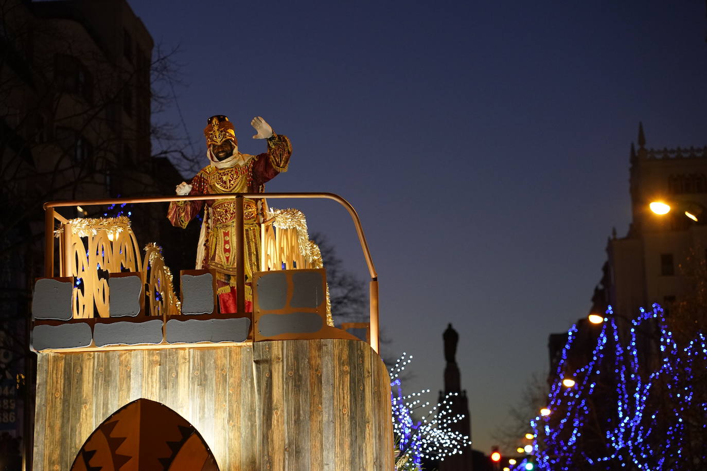 Fotos: Cabalgata de los Reyes Magos en Bilbao