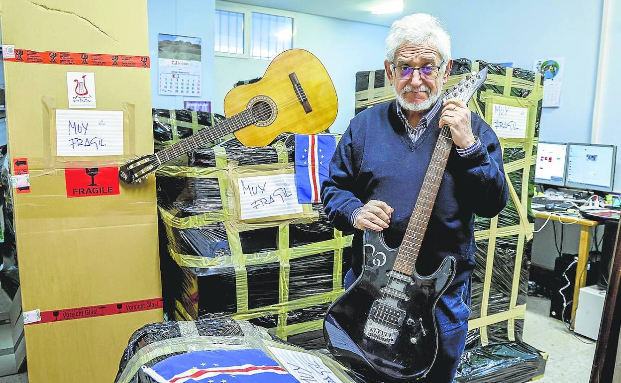 Músicos Sin Fronteras afina la Orquesta de la Libertad