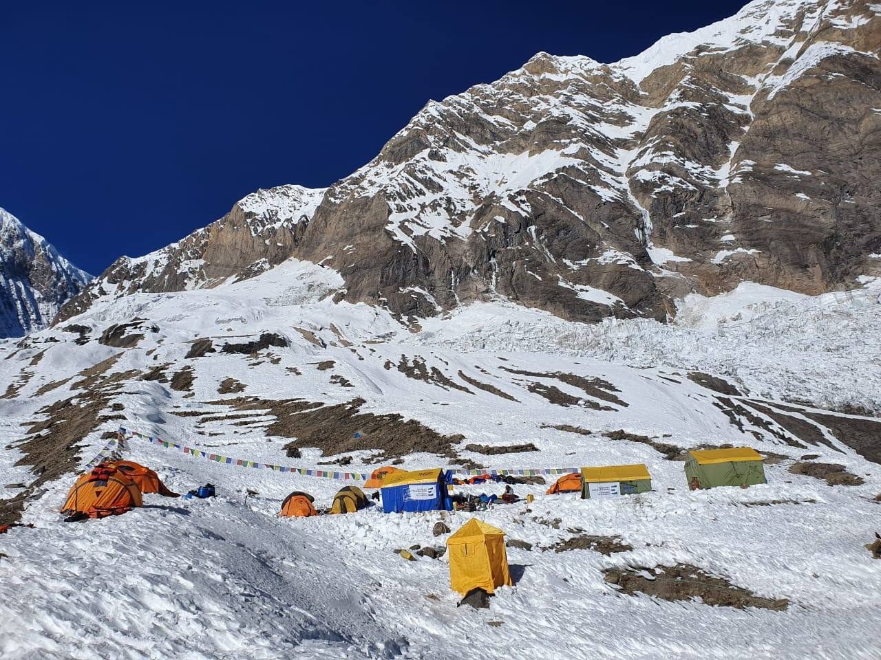 Txikon se instaló el pasado día 26 en el Campamento Base del Manaslu, a unos 5.000 metros de altitud.