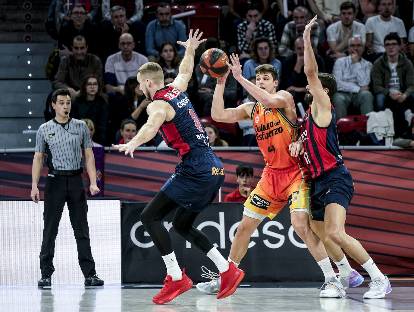 Fotos: Las mejores imágenes del Baskonia-Valencia