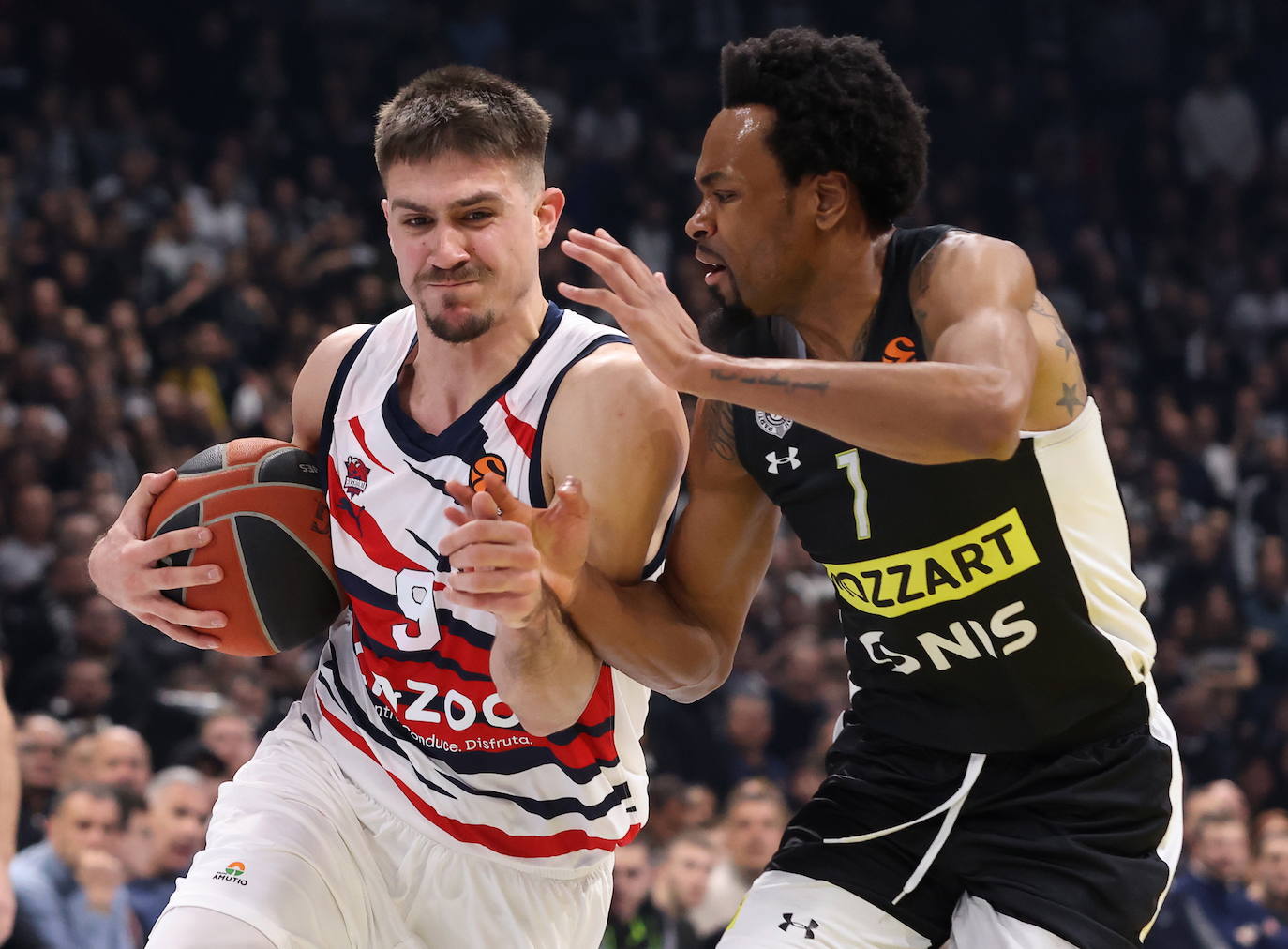 Fotos: Las fotos del Partizan - Baskonia