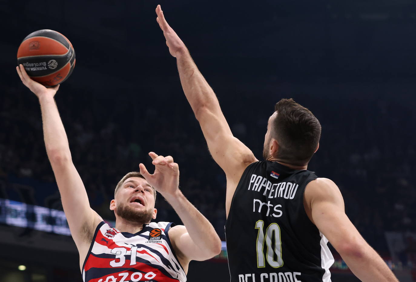 Fotos: Las fotos del Partizan - Baskonia