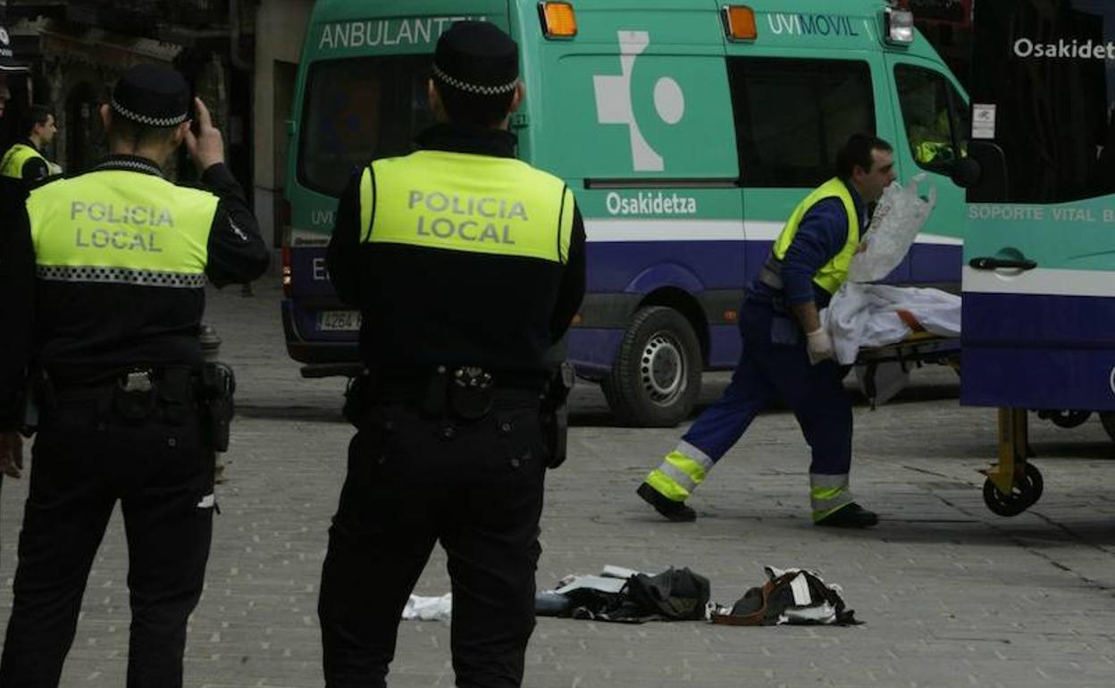 Actuación conjunta de la Policía Local y Osakidetza ajena a estos hechos. 