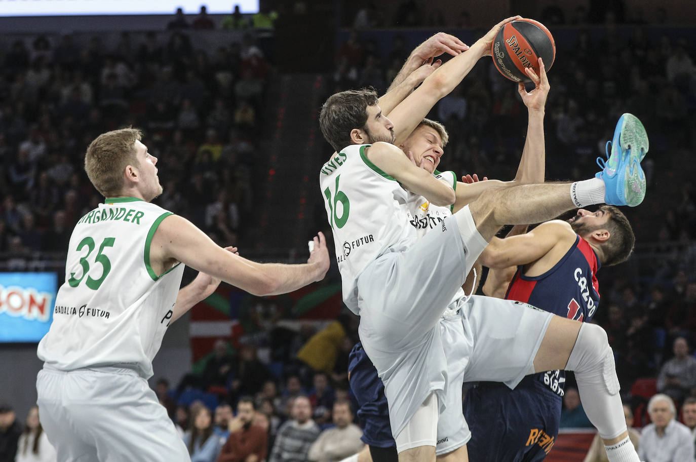 Fotos: Las fotos del Baskonia - Joventut
