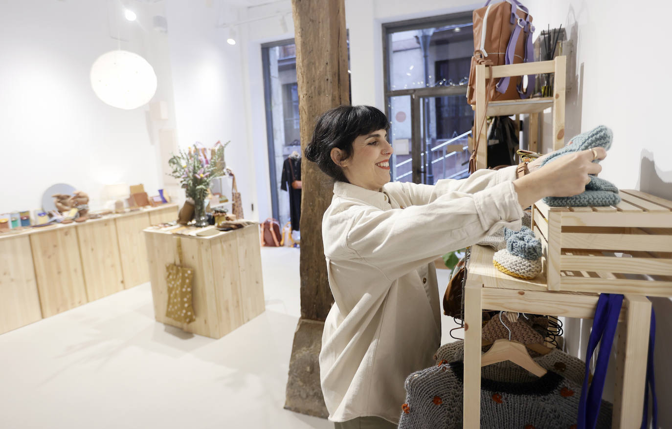 Fotos: El nuevo espacio de slow fashion en Bilbao La Vieja