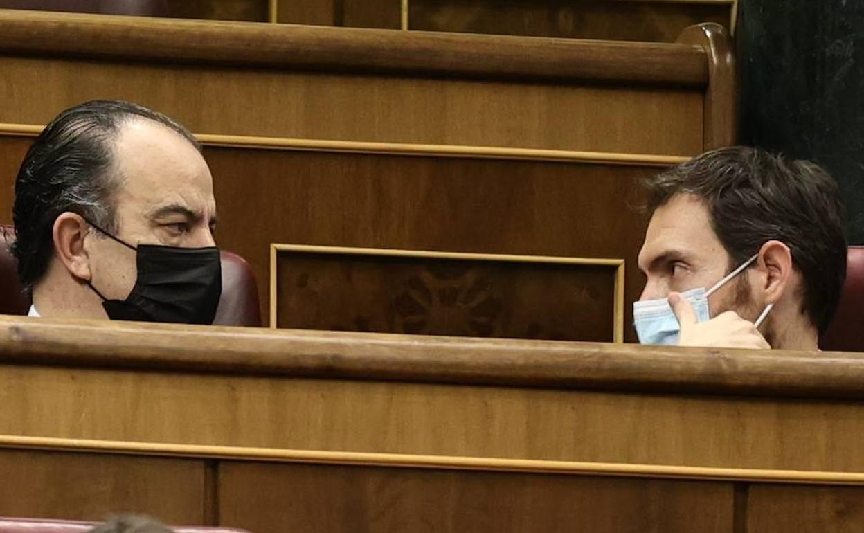 García Adanero y Sayas, en el Congreso. 