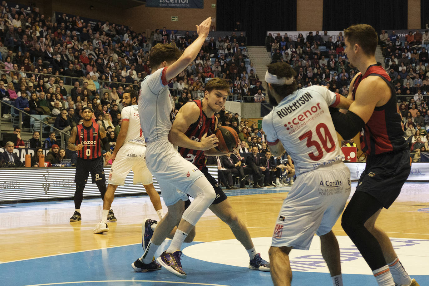Fotos: Obradoiro - Baskonia, en imágenes