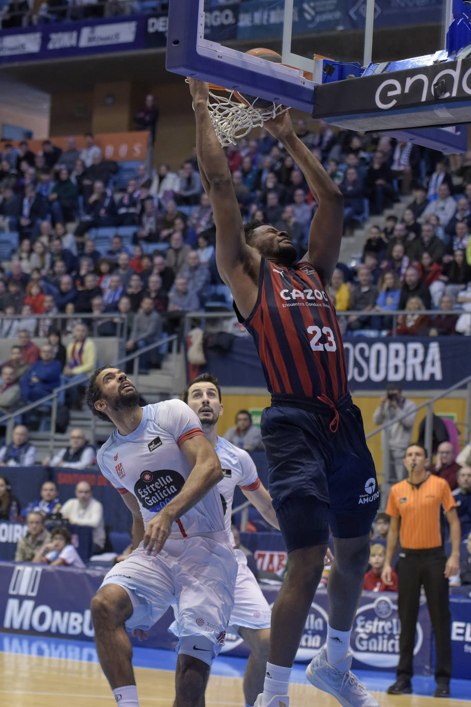 Fotos: Obradoiro - Baskonia, en imágenes