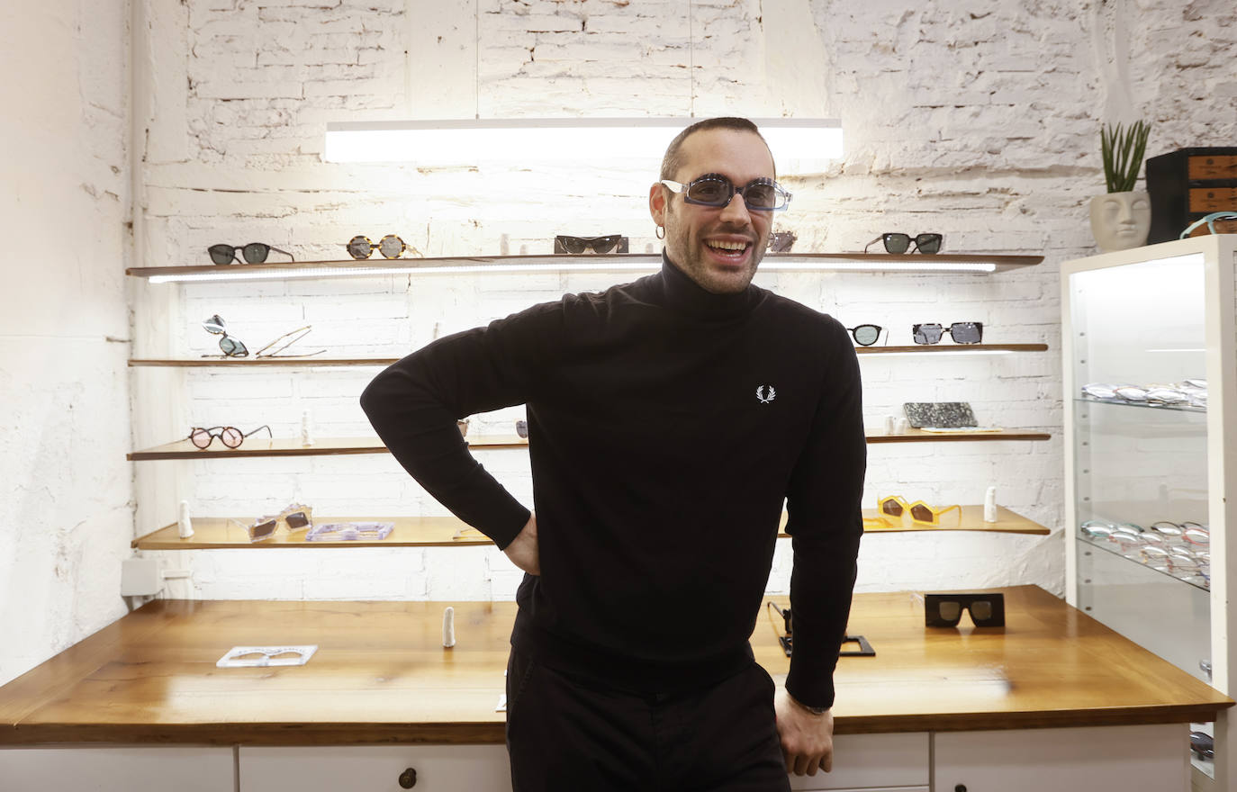 Fotos: Del Arriaga al Zubizuri: así son las gafas inspiradas en edificios e iconos de Bilbao