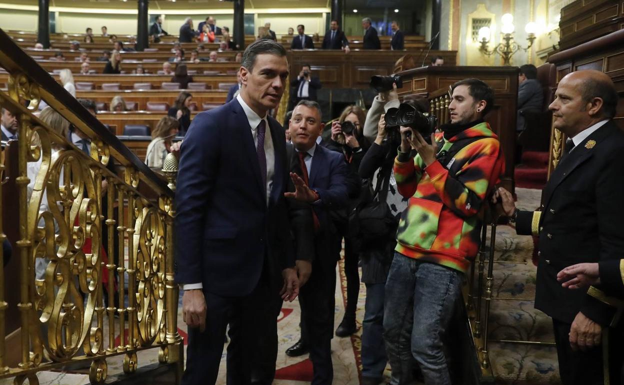 Pedro Sánchez, durante el pleno del Congreso de ayer. 