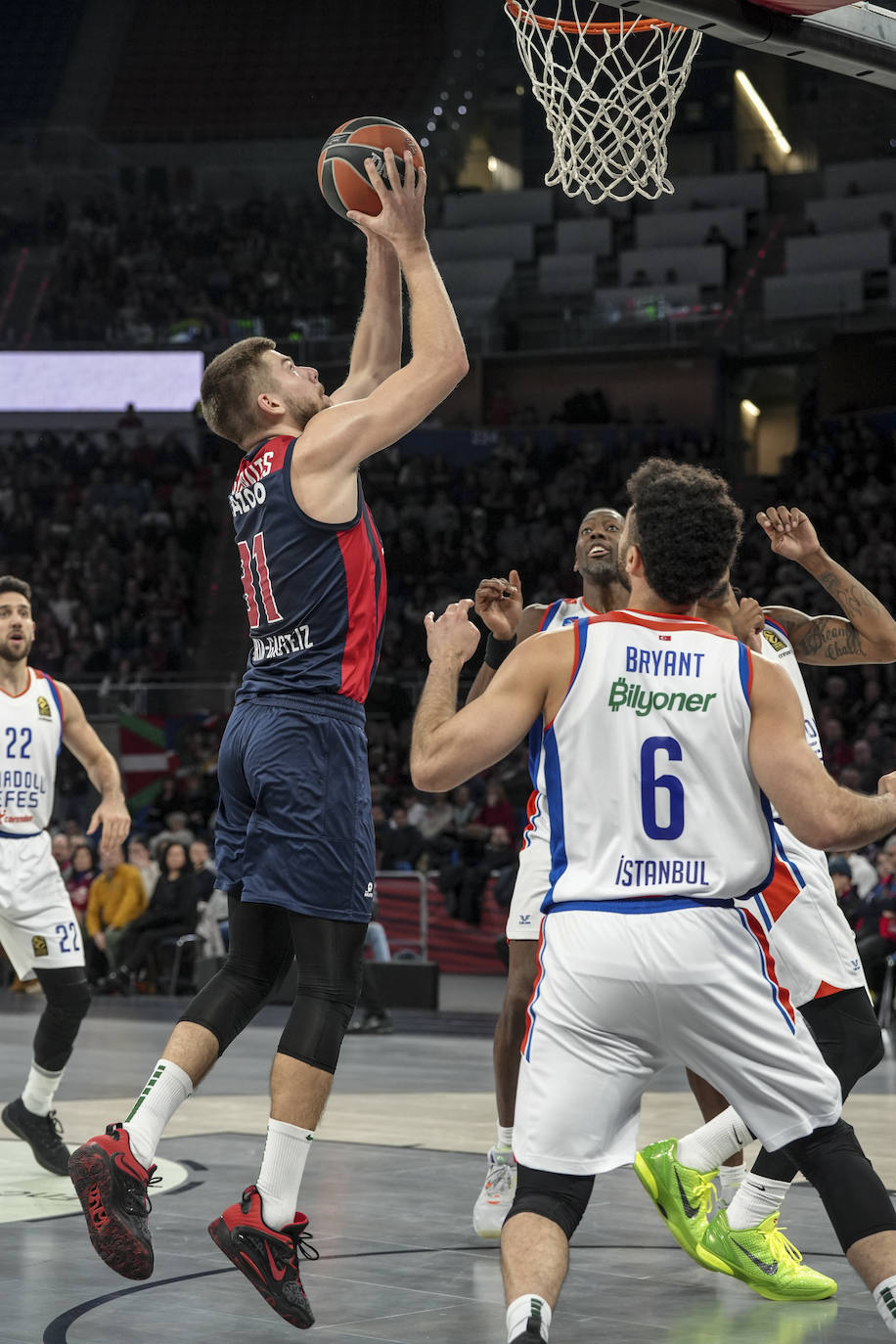 Fotos: Las mejores imágenes del Baskonia - Efes