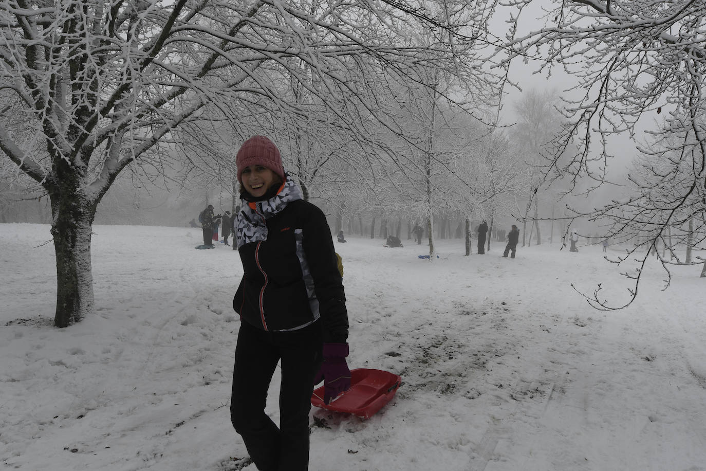 Fotos: Sábado disfrutando de la nieve