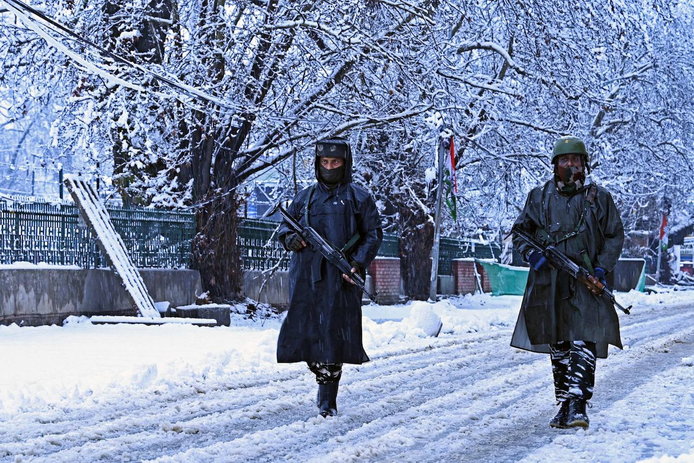 Fotos: Cachemira se cubre de blanco durante su 40 días de frío intenso