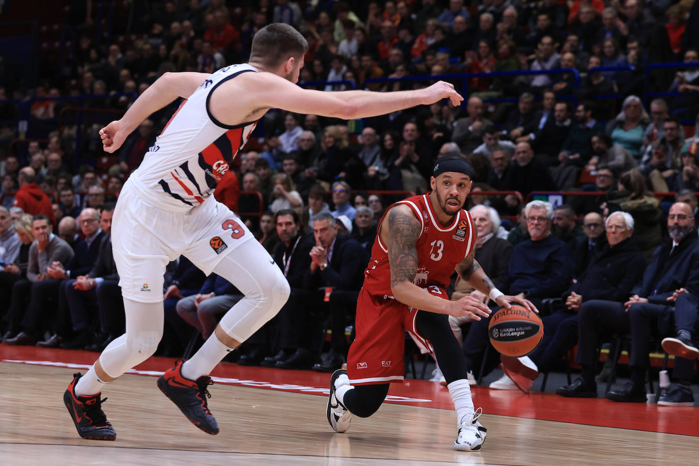 Fotos: Las fotos del Armani Milán - Baskonia