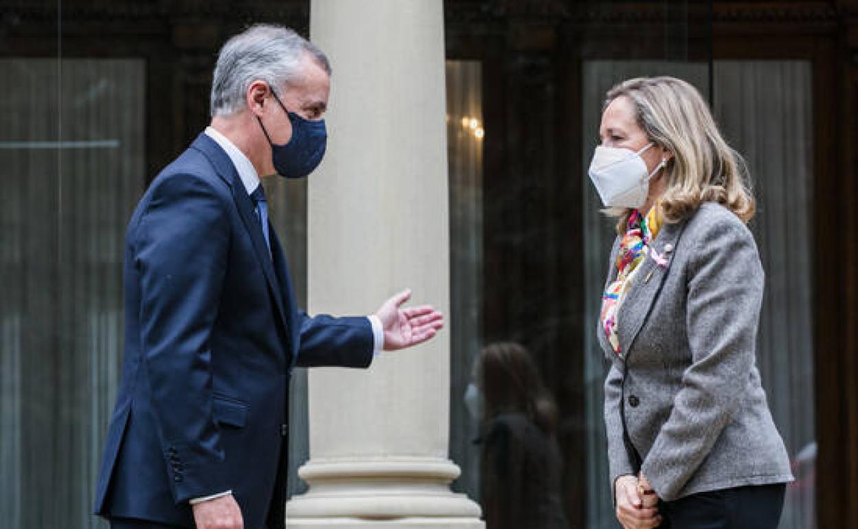 El lehendakari Urkullu recibió a Calviño en Ajuria Enea en febrero de 2022 y volverá a hacerlo hoy. 